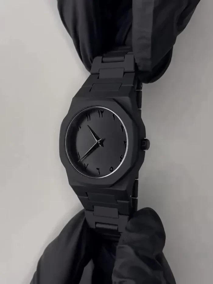 Luxury All-Black Minimalist Wrist Watch – Modern Arabic Dial